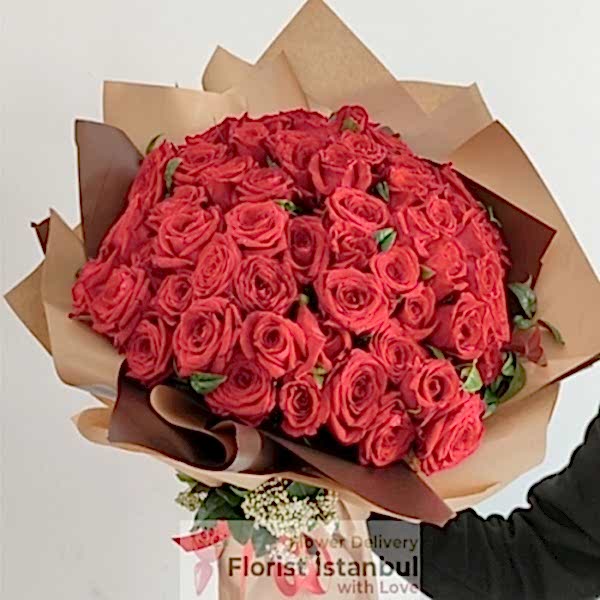 Bouquet of 50 Red Roses Resim 1