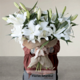  İstanbul Flower Order Bouquet of 30 White Lilies
