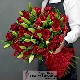  İstanbul Blumenbestellung Luxuriöser Blumenstrauß aus Lilien und Rosen